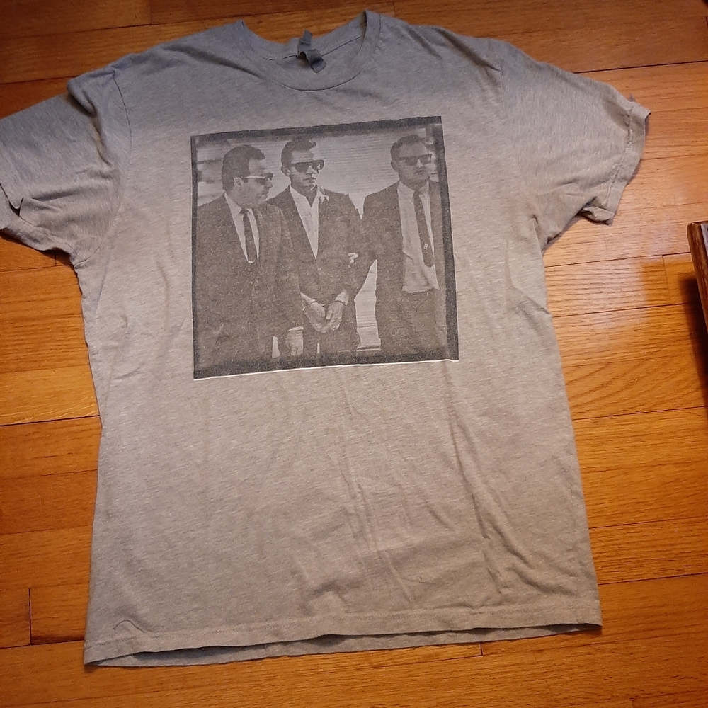 Next Level The Man in Black Grahic Crew Neck Tee Size Large - Picture 1 of 4